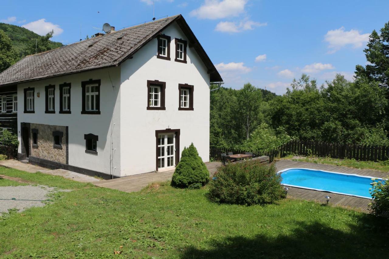 Roubenka Nad Rekou Villa Noviny pod Ralskem Екстериор снимка